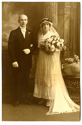 Vintage Photos - Brides and Grooms - The Graphics Fairy